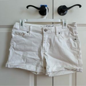 White Jean Shorts Universal Thread Like New Size 2 / 26R
